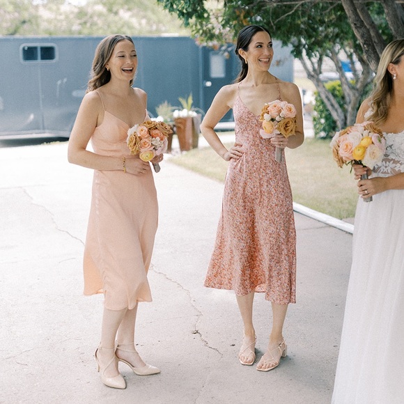 Petal & Pup, Tino Midi Dress, Peach/Blush, Size 6 - Picture 8 of 9